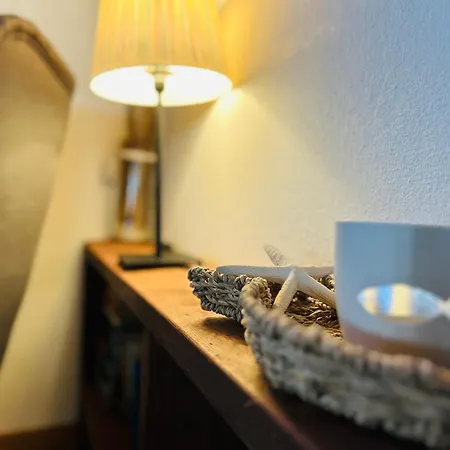 Reetdachhaus Fuer Erholsamen Familienurlaub Norderfriedrichskoog
